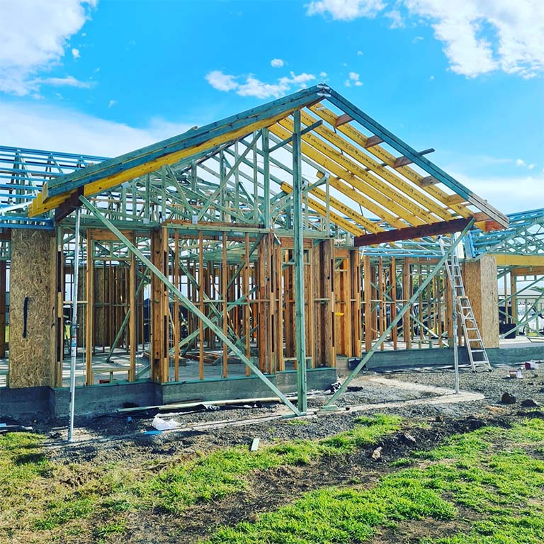 Custom Home & Pool Services in Bundaberg | Ellis Homes